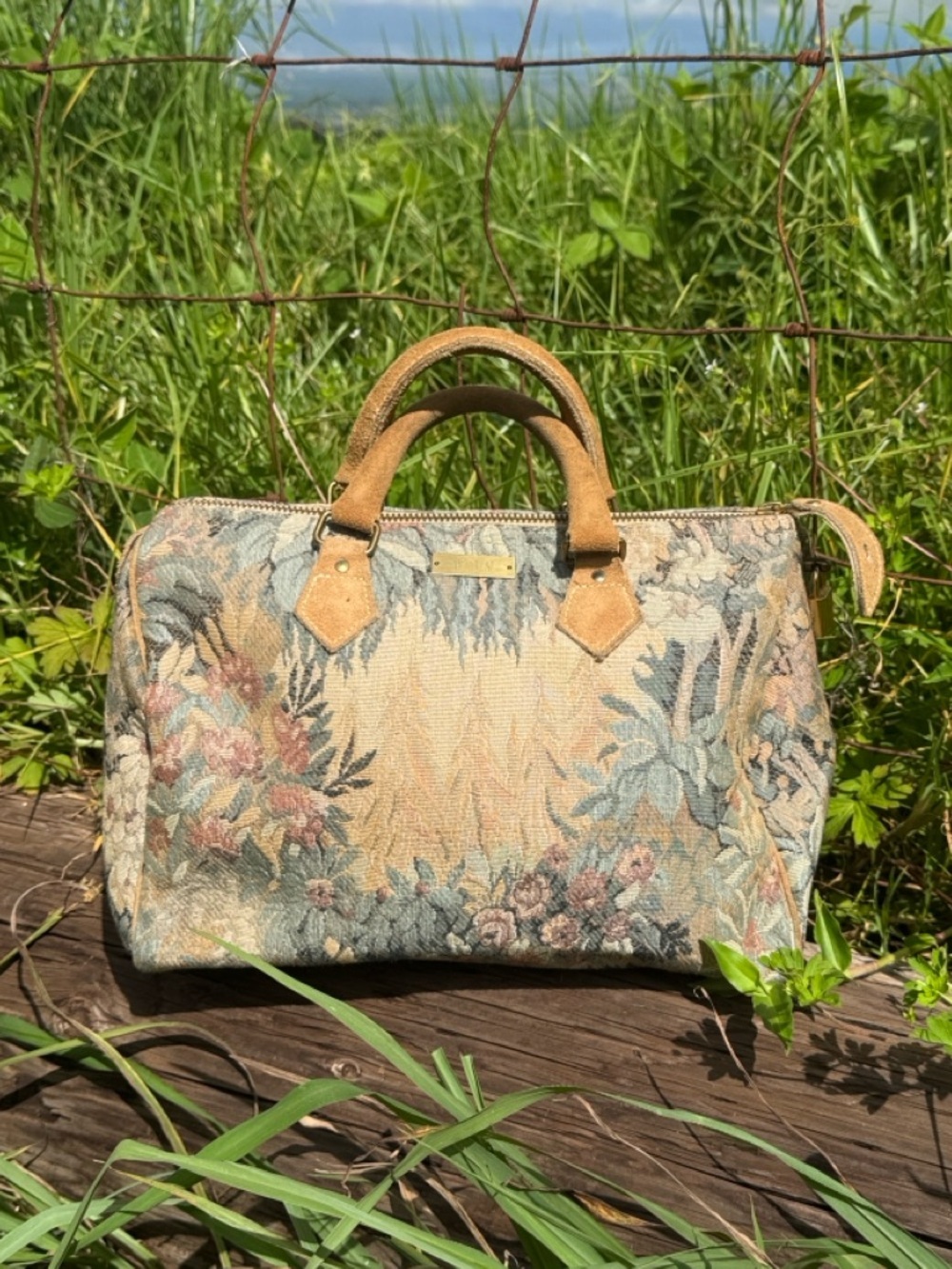 VINTAGE FRENCH LUGGAGE CO PARADISE SPEEDY 30 HANDBAG PURSE tapestry suede